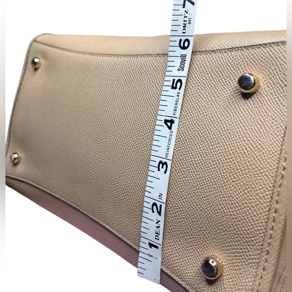 COACH Crosby Linud Beige Crossgrain leather Carryall Crossbody Bag!🔥 - Picture 10 of 10